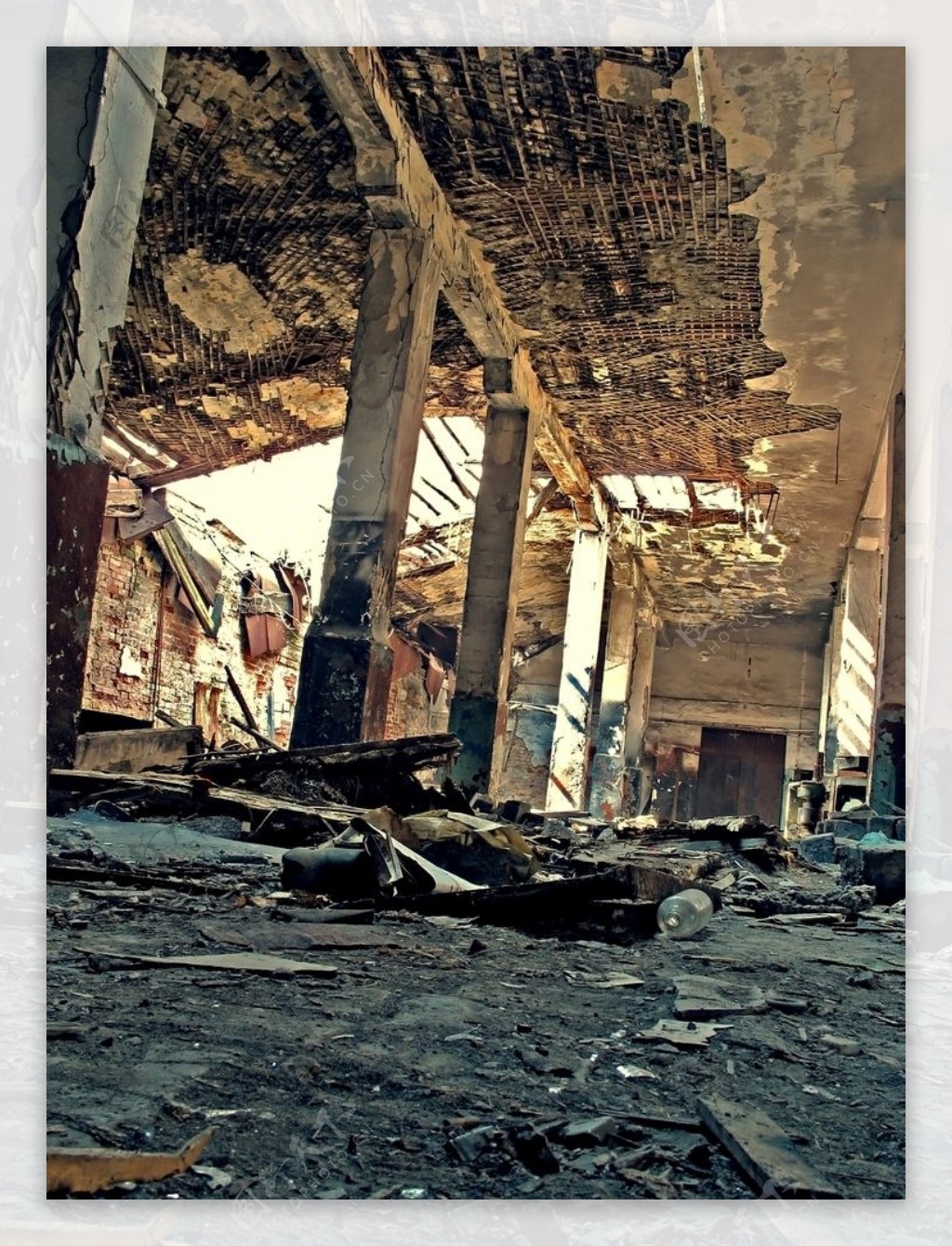 废弃楼房图片