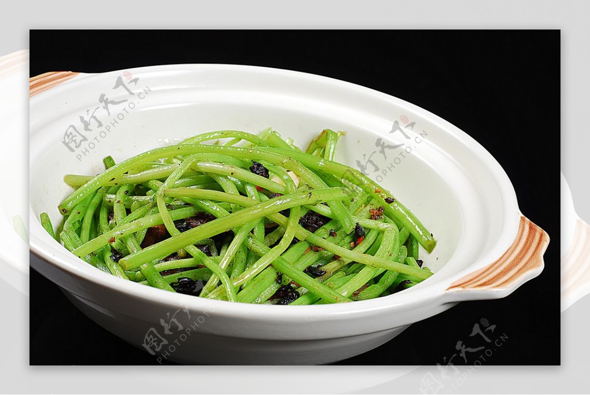 豫菜豆豉鲮鱼炒茼蒿图片