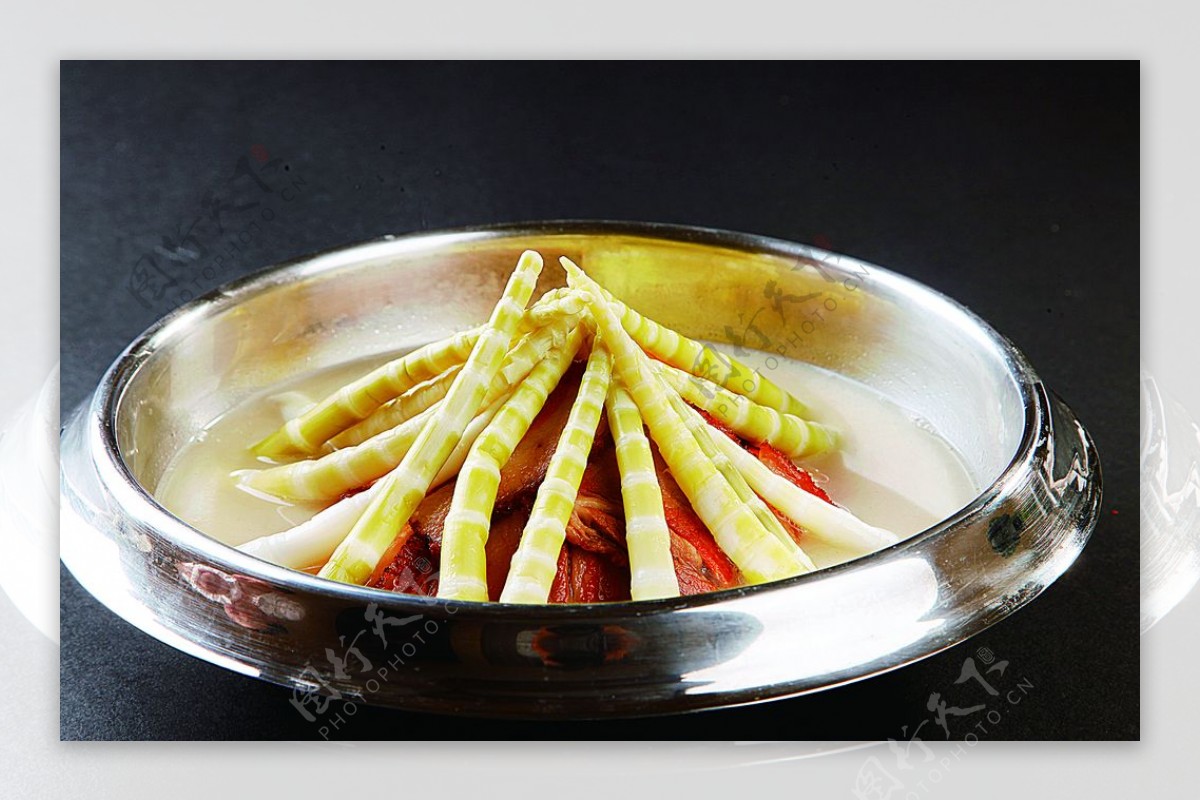 浙菜咸肉炖罗汉笋图片