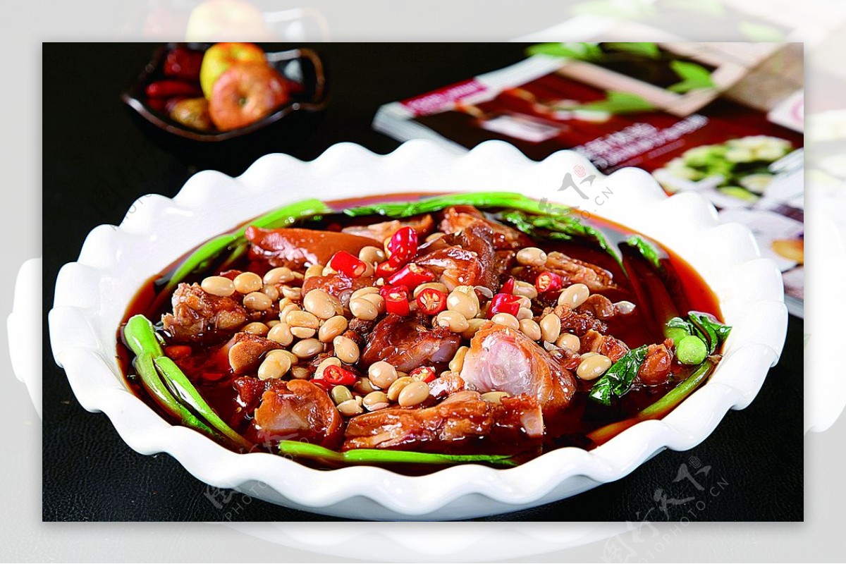 南北热菜黄豆焖猪蹄图片