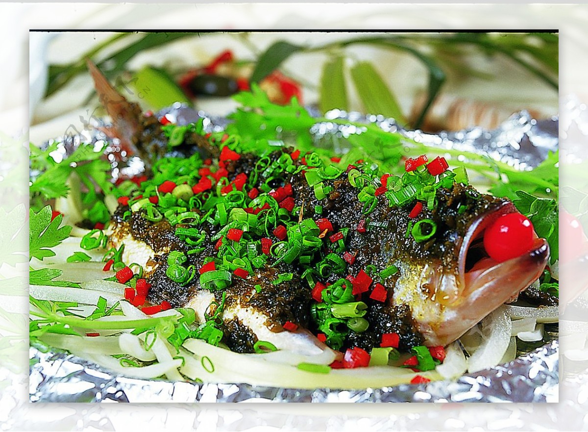 铁板酸菜鲈鱼图片