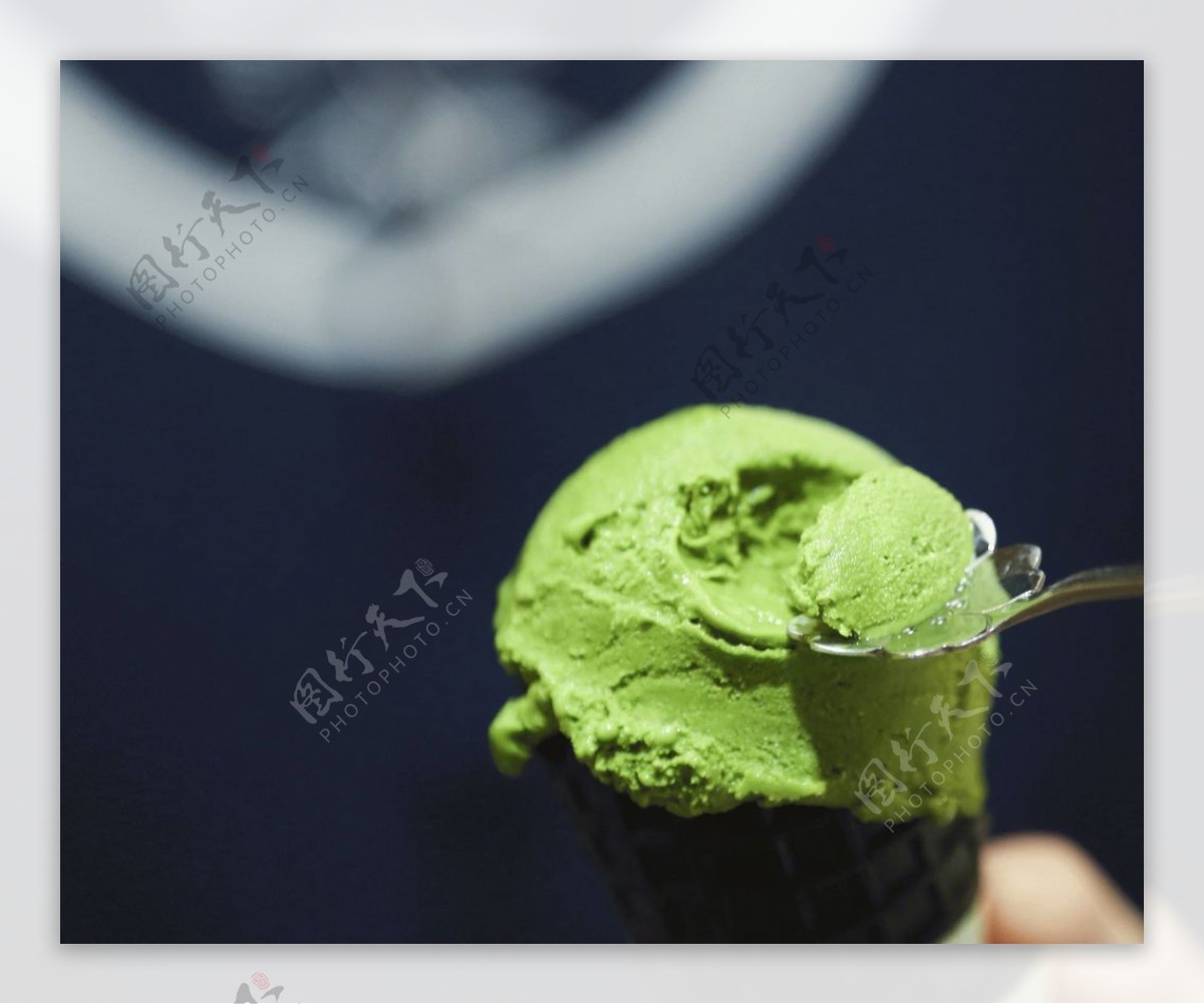 抹茶冰淇淋图片
