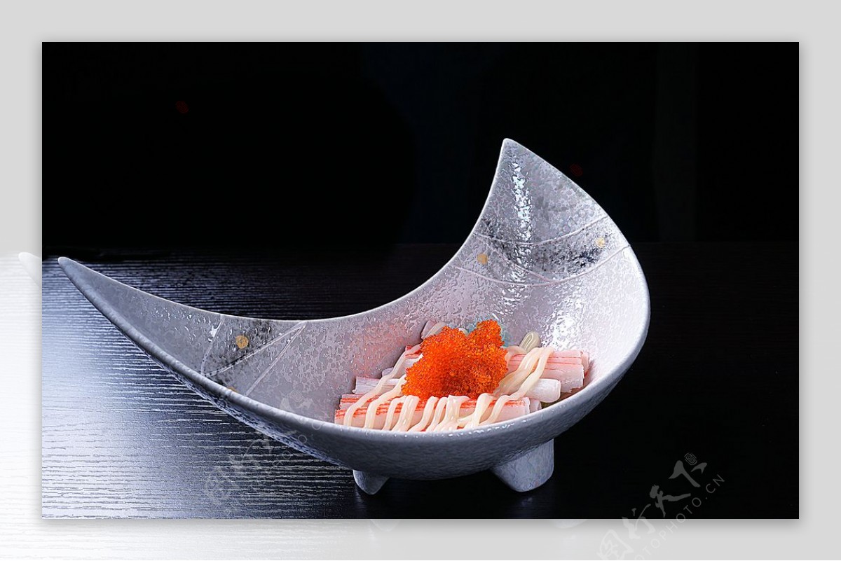 日韩料理蟹子沙拉图片