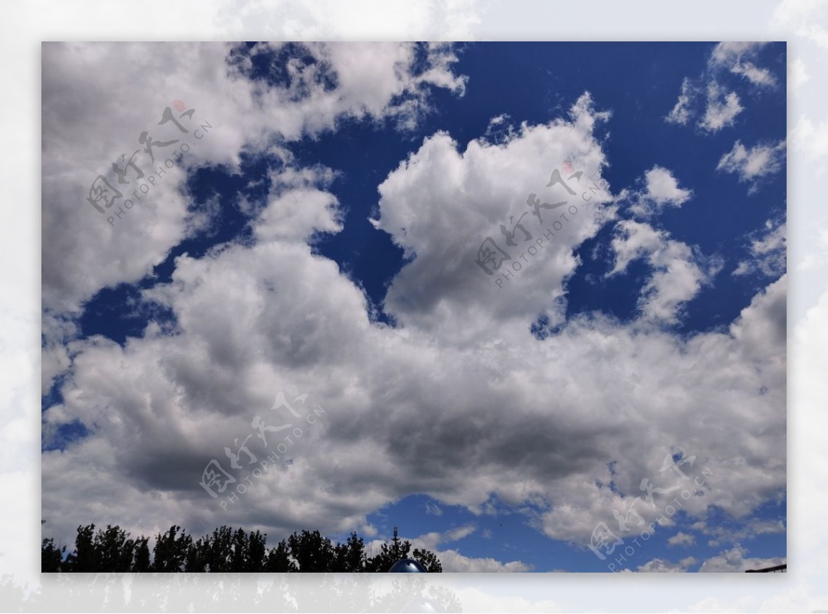 夏季天空白云图片